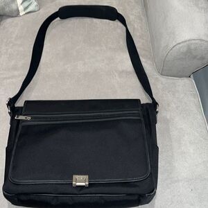 Ossington black messenger bag  19x14x21”